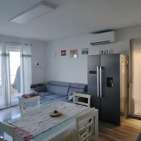 Vivere In Slovenia *