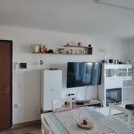 Vivere In Slovenia * Plavje