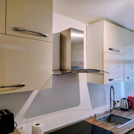 Vivere In Slovenia *