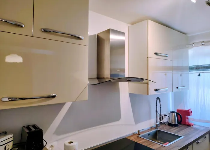 Vivere In Slovenia *